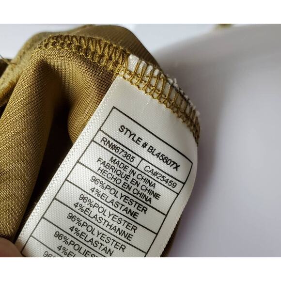 BB Dakota Top Velvet Ruched Crop Party Going Out Dinner Date Holiday Brunch - Picture 9 of 12